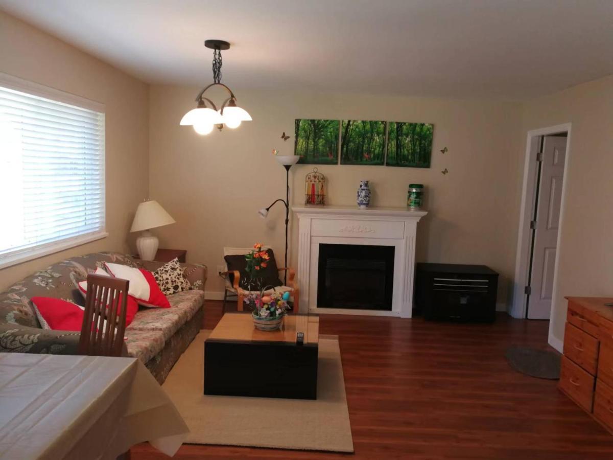 Romantic Homestay Coquitlam Exteriér fotografie