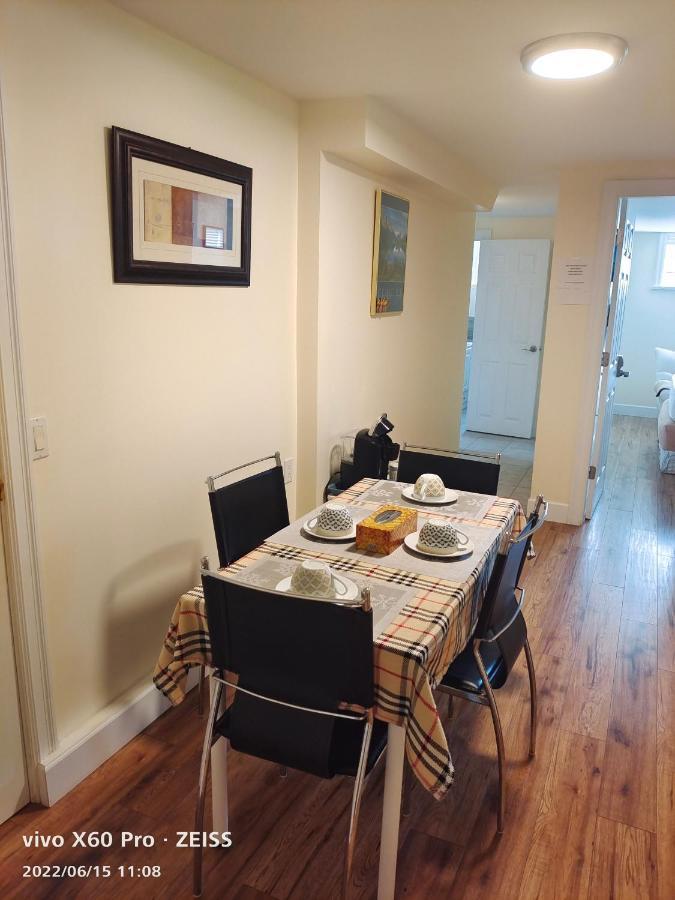 Romantic Homestay Coquitlam Exteriér fotografie