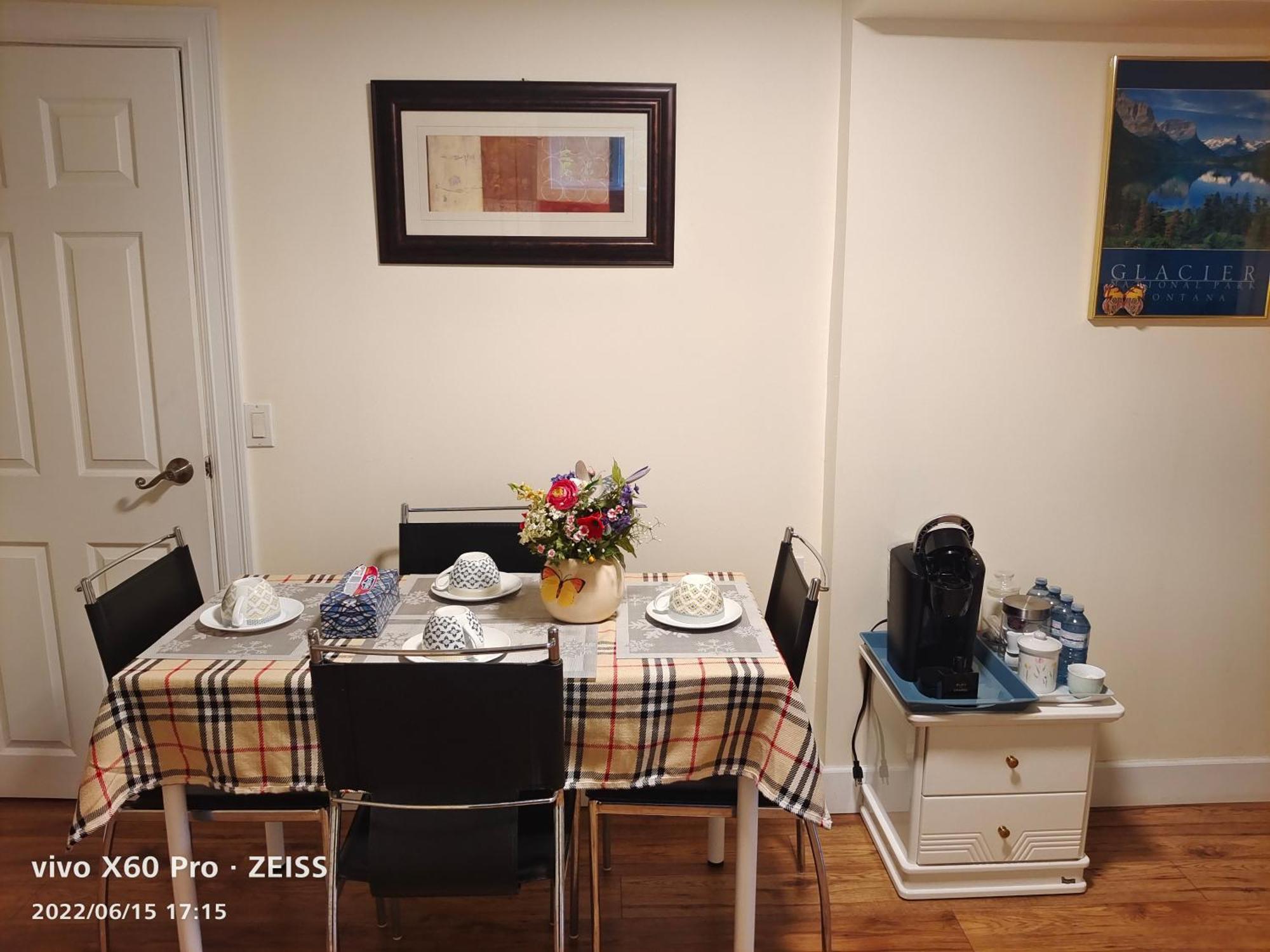Romantic Homestay Coquitlam Pokoj fotografie