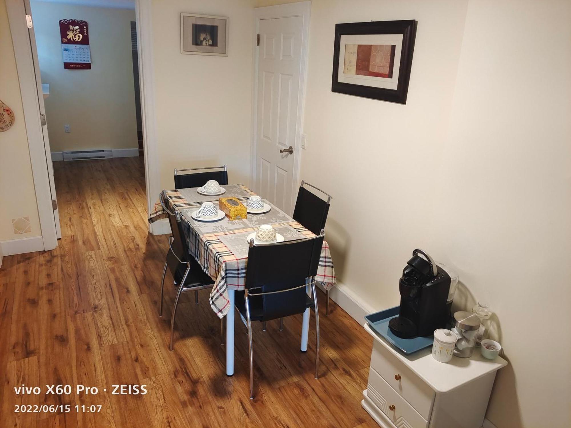 Romantic Homestay Coquitlam Pokoj fotografie